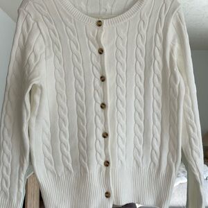 Women’s cable cardigan